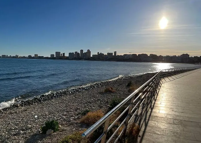 Residencial Salida Directa Al Mar. Grandes Vistas